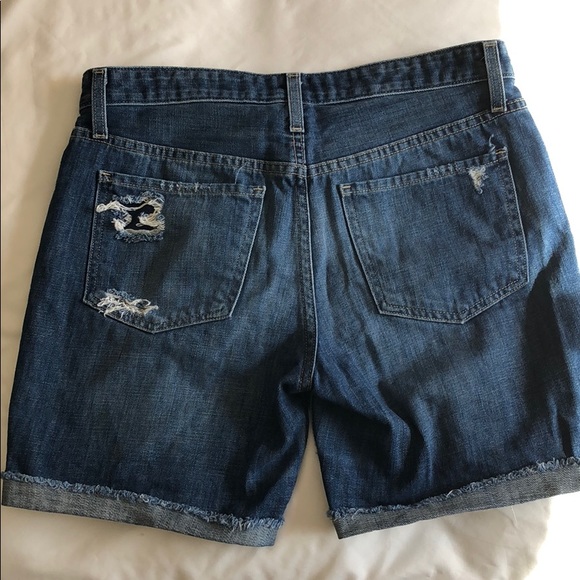 Distressed boyfriend shorts - Picture 4 of 5